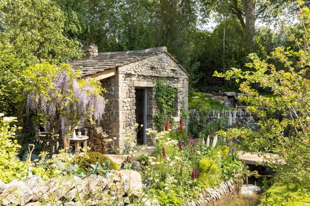 Urban Courtyard Transformation - Photo by Chris Snook