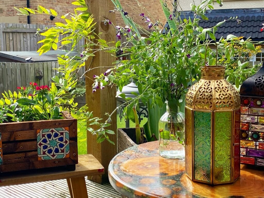 Garden accessories, photo by instagram @kitkatsgarden